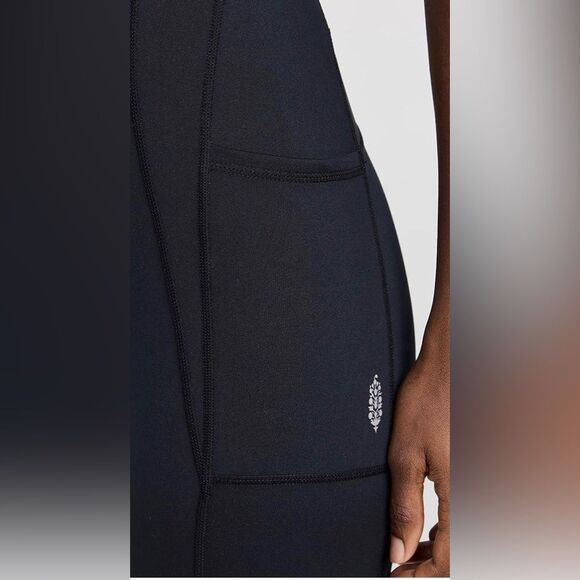 NWOT Free People Movement Onesie/Jumpsuit in black Size X-Large - Picture 9 of 9